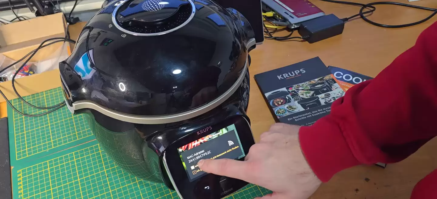 有屏幕的地方就有 DOOM:高手将初代《毁灭战士》移植到智能电压力锅