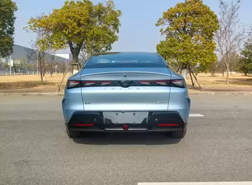 新款极狐阿尔法S5 申报：新增增程版，外观细节调整