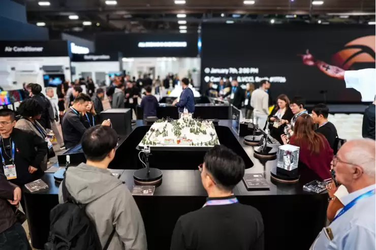 中国影像首登“科技奥斯卡”，光子跃迁以全球首款8K AI拇指相机定义CES 2026