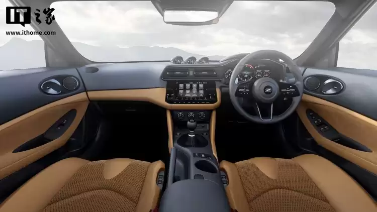 新款日产 Z 亮相:前脸微调、新增云龙绿车色