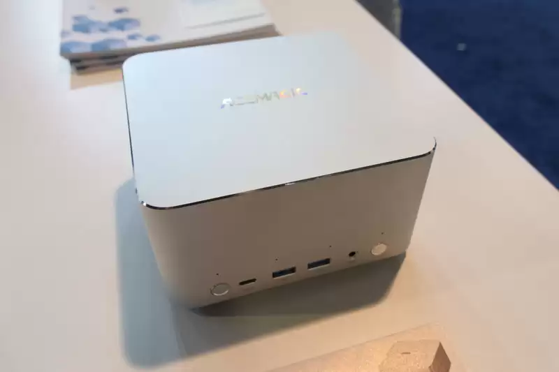 ACEMAGIC 阿迈奇展示“致敬”PS1 的复古迷你主机，搭载 Gorgon Point 处理器