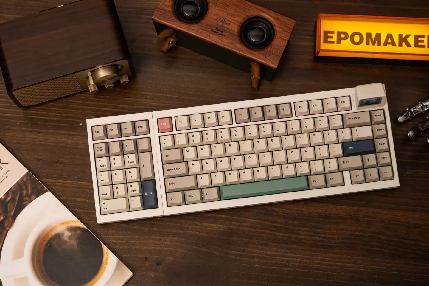 EPOMAKER 预览 RT98 键盘：小键盘模块支持右置或左置