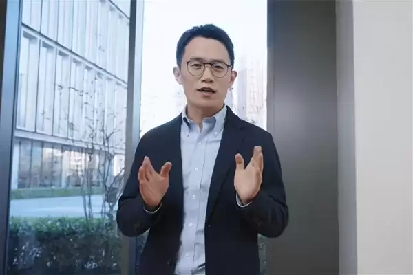 王腾创业推弹性工作制：用AI改善睡眠与精力管理