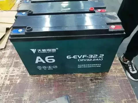 电动车每天充电伤电池？真相揭秘：科学充电延长寿命