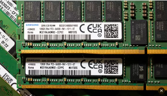 存储芯片价格飙升,消息称谷歌、微软等美科技巨头派团队赴韩抢购 DRAM