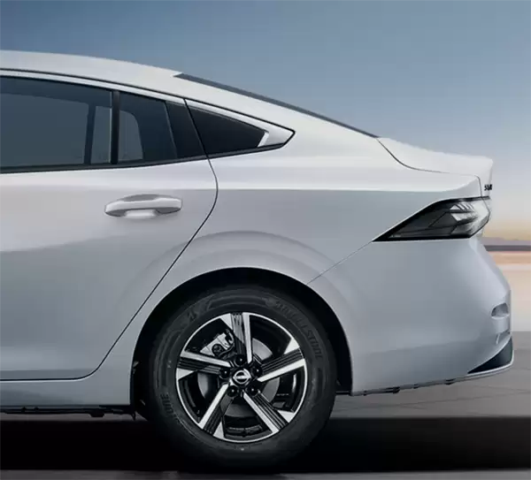 燃油家轿之王！全新日产轩逸量产下线：颜值大改、动力不变