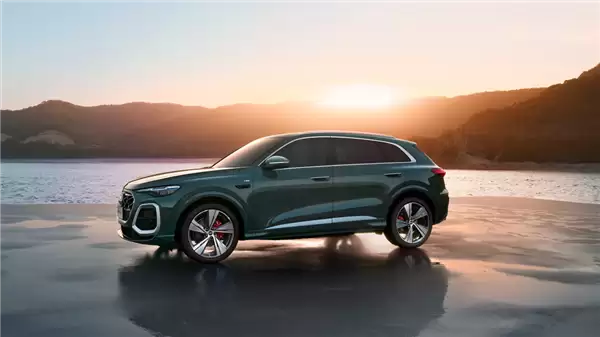 A6L全球首秀+Q5L上市时间定了！一汽奥迪官宣：1月15日