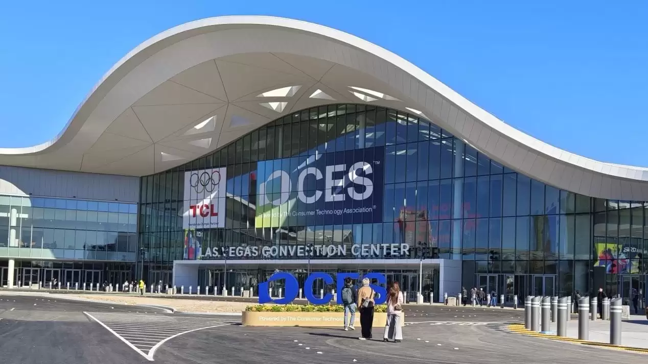 瑞尔曼亮相CES 2026 展出超轻量仿人机械臂