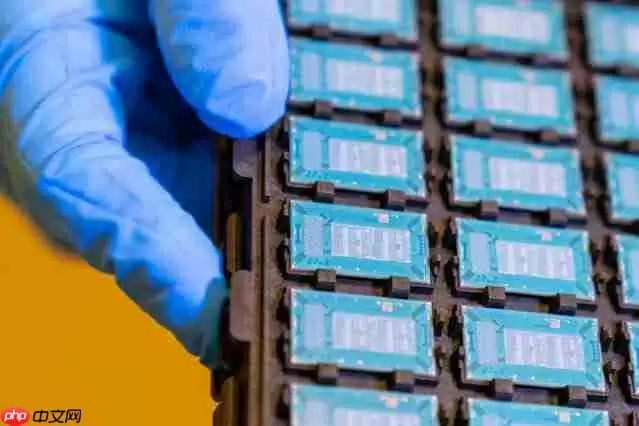 市场需求不确定，LG 玻璃基板商业化量产推迟至 2030 年