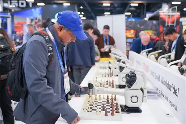 多款产品齐亮相！元萝卜 2026 CES 书写中国智造全球化新篇章