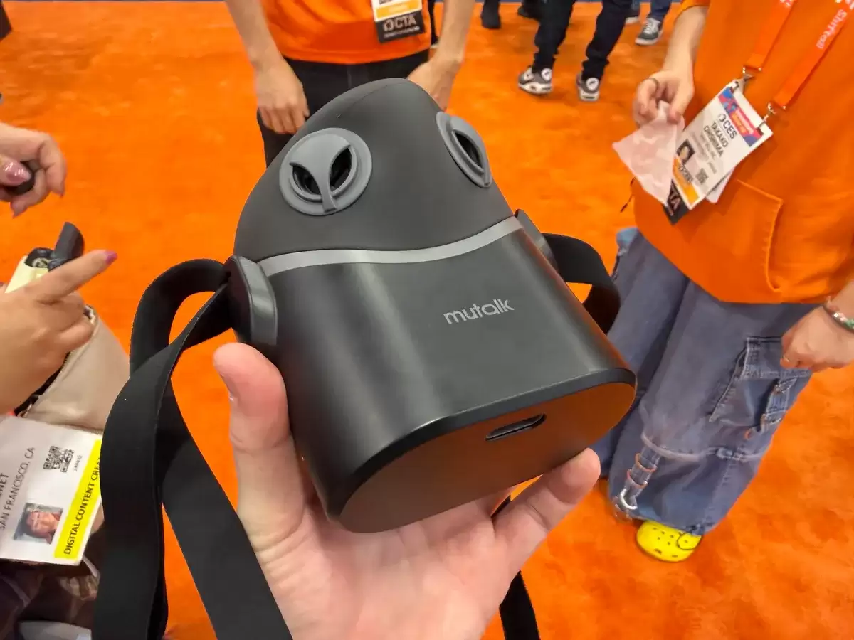 深夜语音聊天不扰民,初创公司 Shiftall 展示 Mutalk 2“鸭嘴兽”麦克风