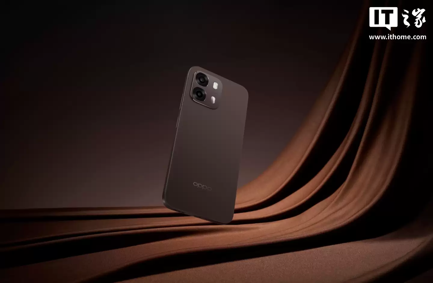 OPPO 海外推出 A6s 5G 手机：6.75 英寸 720P LCD 屏幕，天玑 6300 芯片