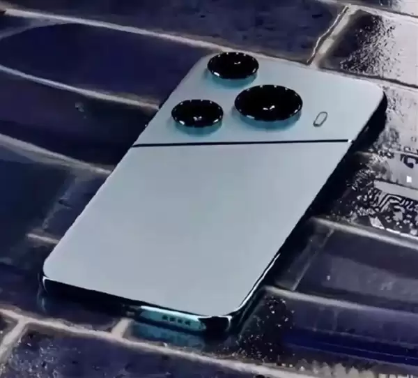 鸿蒙最强影像旗舰!华为Pura 90 Ultra配置出炉:2亿像素长焦+1英寸可变光圈