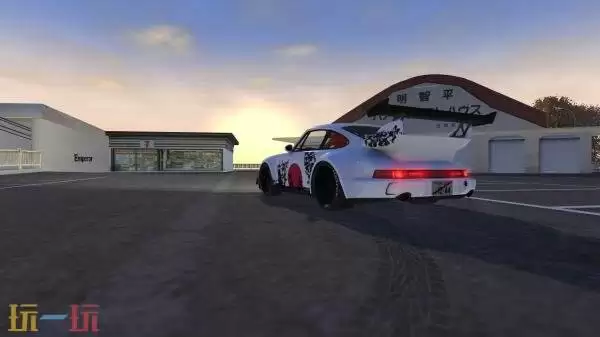 Steam喜加一：山地公路赛车竞速《Initial Drift Online》免费领取！