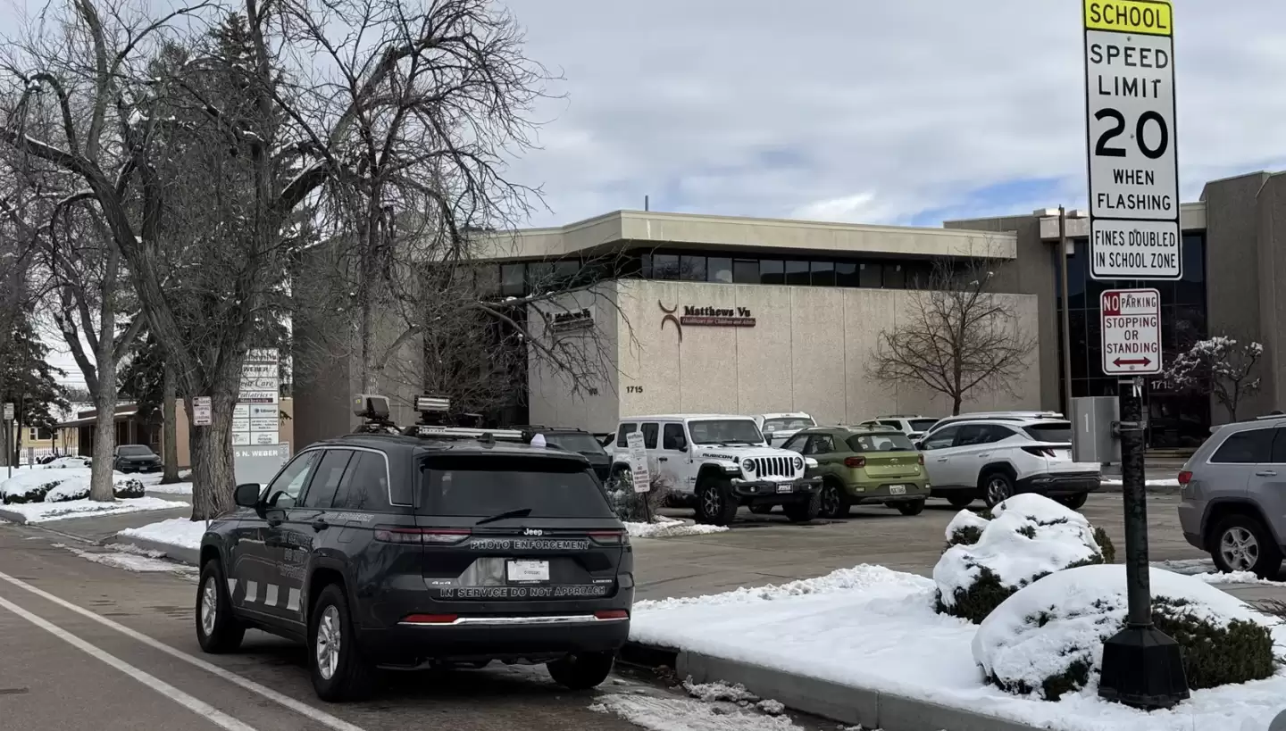 美国科罗拉多州警方引入自动车辆识别系统,号称每小时可开出12张超速罚单