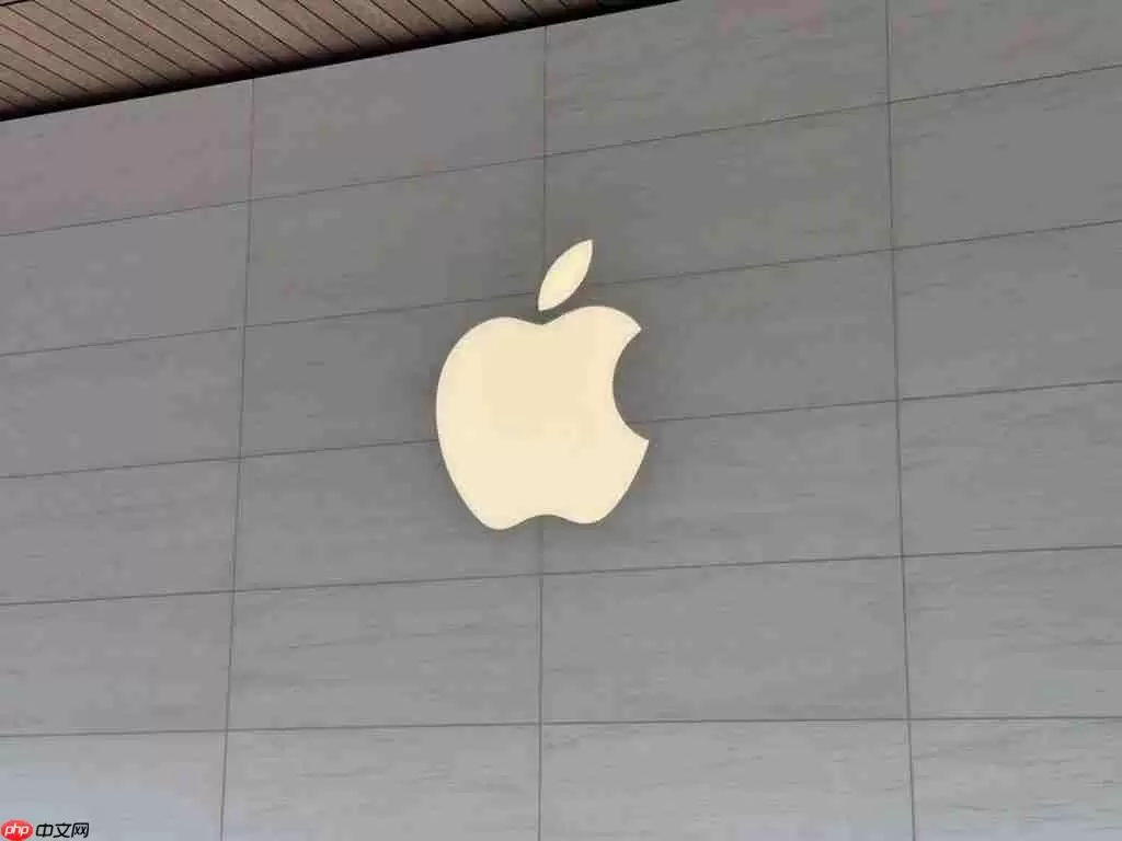 苹果把技能都点在硬件？郭明錤：自研AI芯片今年量产、2027年将有数据中心