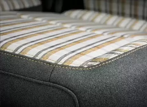 Jeep牧马人85周年纪念版发布 限量格子座椅设计