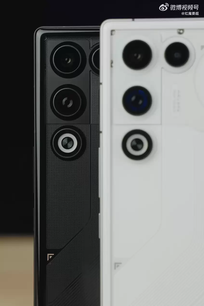 红魔 11 Air 真机亮相：全系采用透明美学设计，1 月 20 日发布