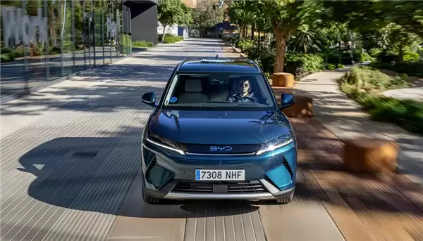 高额反补贴税危机“软着陆” 商务部回应中欧电动汽车案