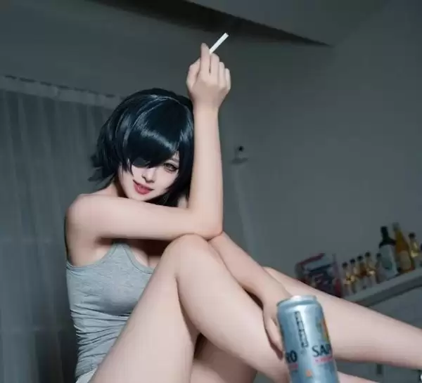 韩国创作者演绎电锯人姬野居家风Cosplay引热议