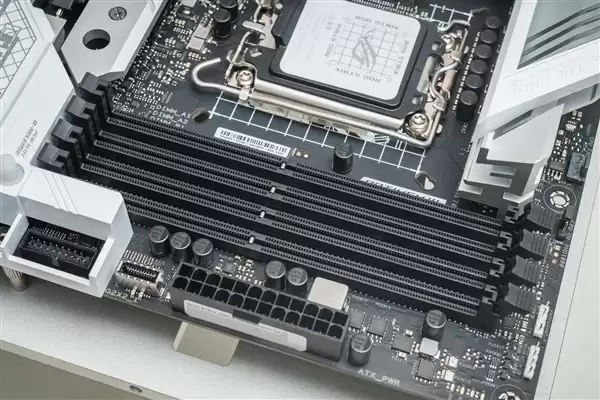 DDR3内存回温:成本压力下的装机逆向选择