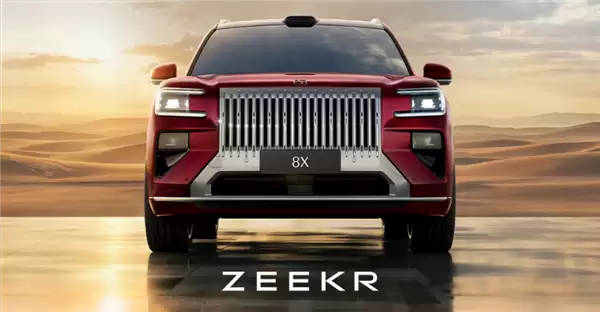 宝马X5国产平替 极氪8X实车出街