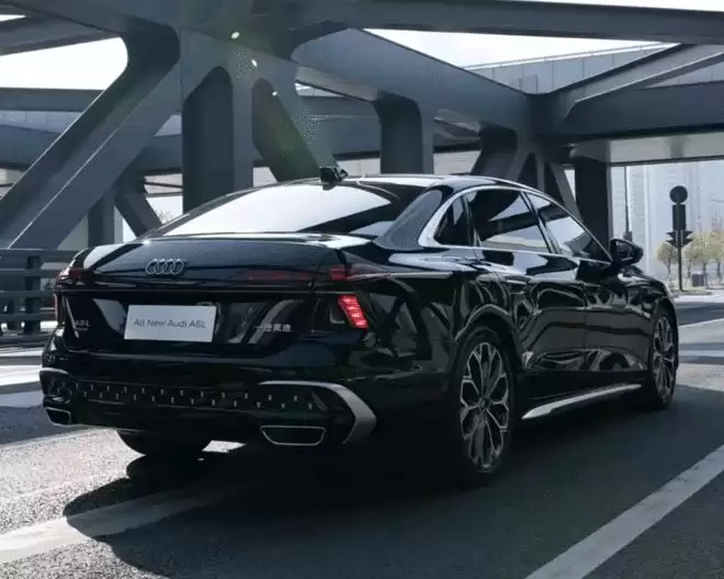 从 “商务” 变 “潮酷” 全新一汽奥迪A6L首秀亮相