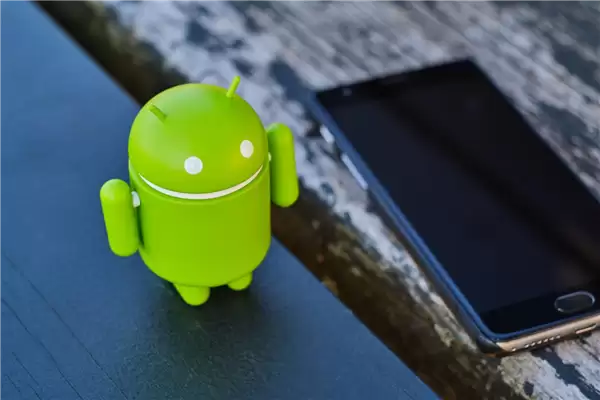 特朗普手机订购7个月没发货：被质疑虚假宣传