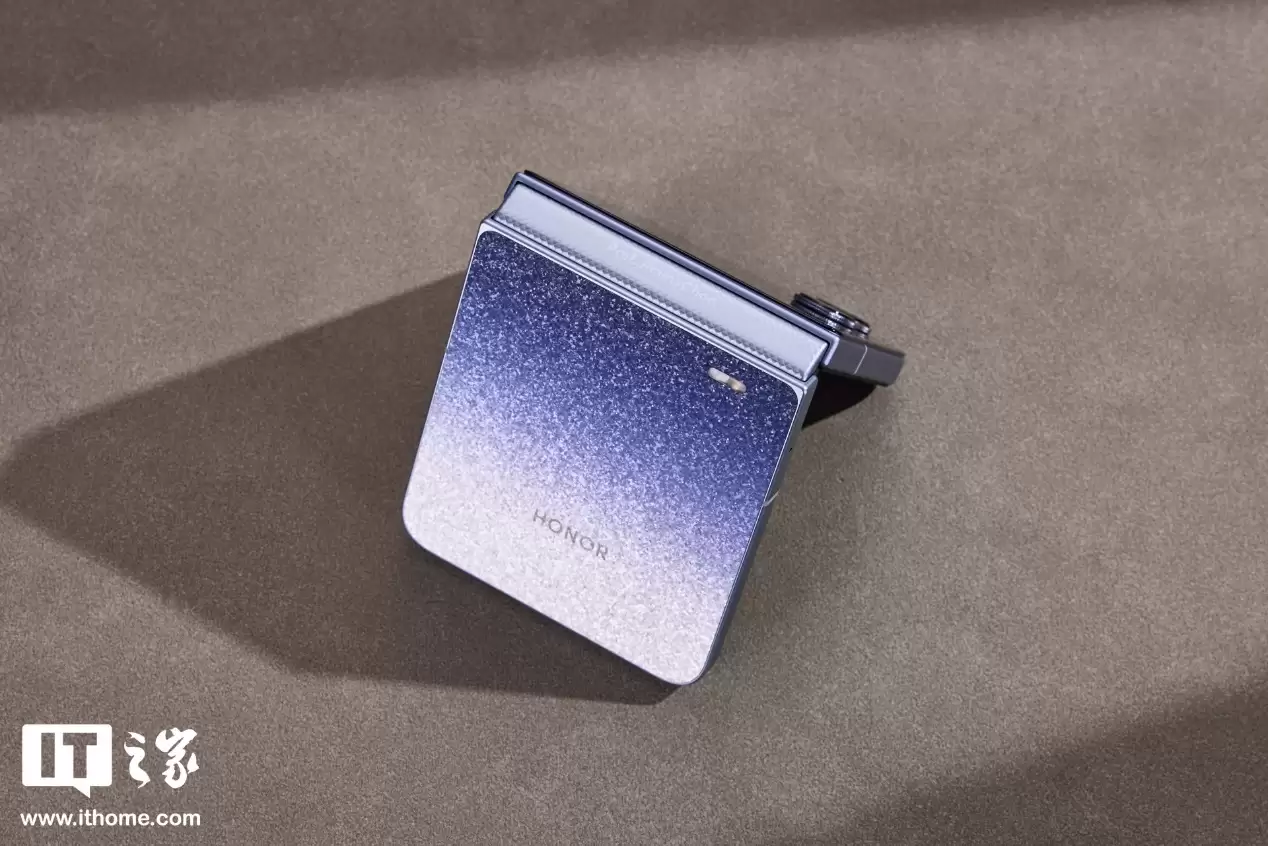 荣耀 Magic V Flip2 等机型开启 MagicOS 10 内测招募