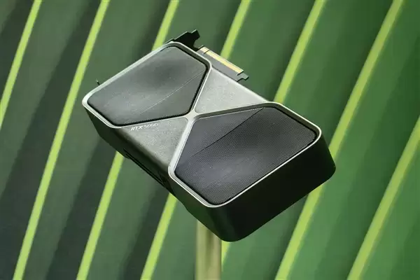 NVIDIA辟谣RTX 50系列停产：全系正常供应！缺货是显存供应拖后腿