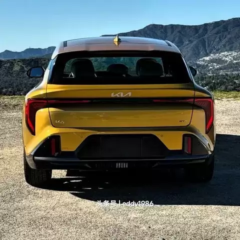 2026款起亚K4掀背版亮相，剑指思域，性价比突围