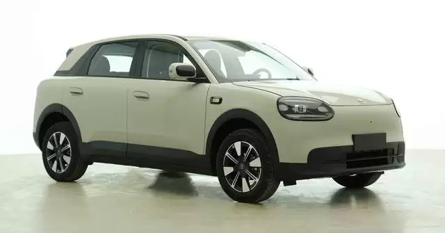 全新奇瑞QQ3纯电动汽车下月发布:灵犀座舱、猎鹰500智驾