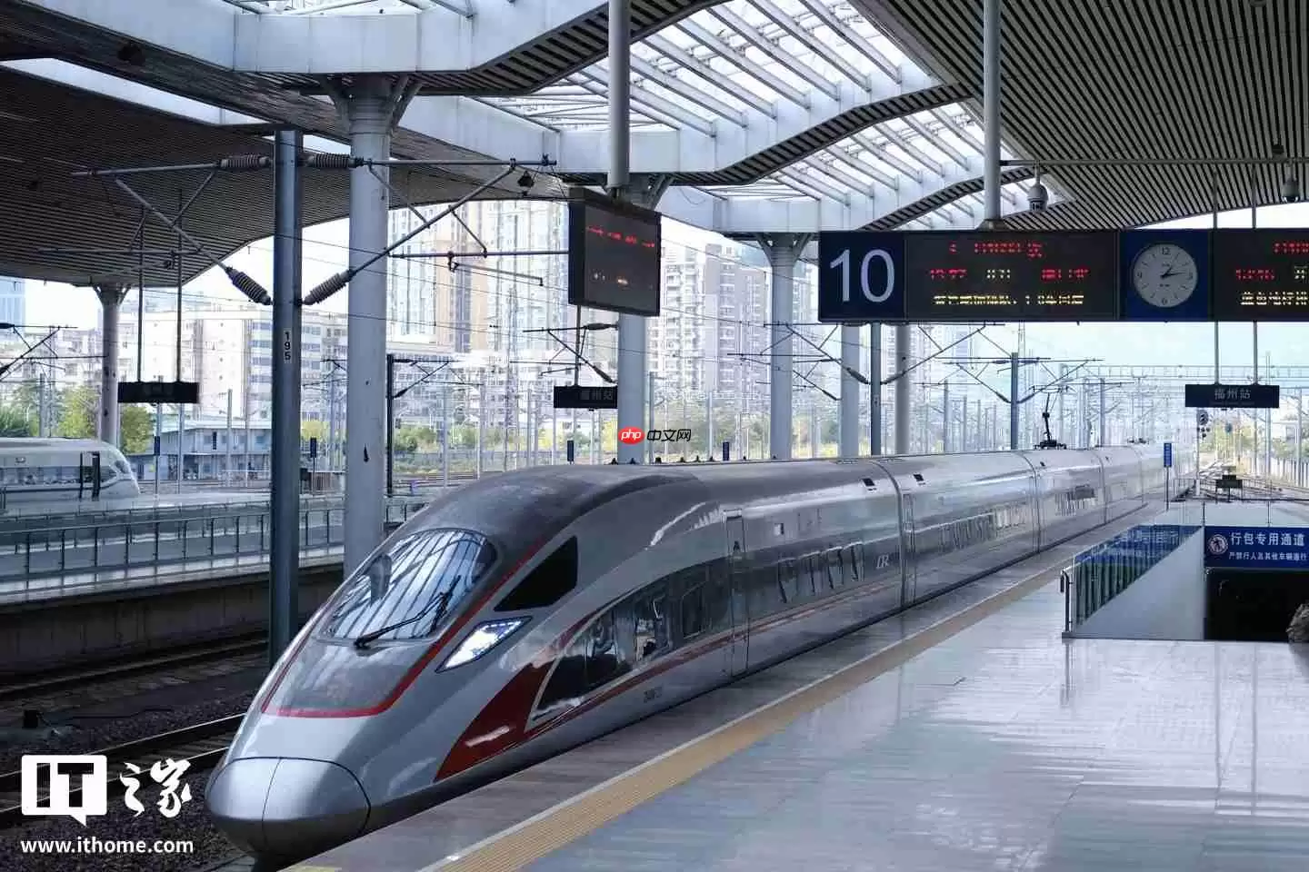 2026 年春运火车票明天开售,预计发送旅客 5.39 亿人次