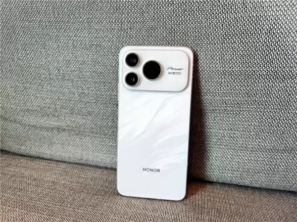 2026 年 1 月最长续航手机 荣耀 Power2 万级电池成标配