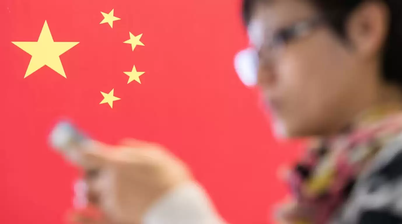 DeepSeek震惊硅谷将满一周年 金融时报:中国将赢得AI竞争