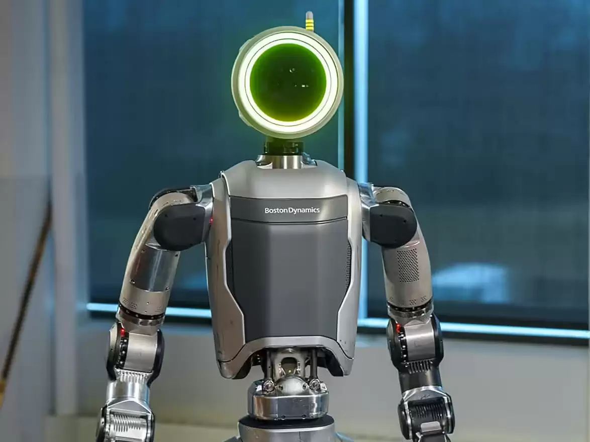 现代汽车聘请前特斯拉人形机器人负责人科瓦奇担任顾问,加速波士顿动力Atlas商业化