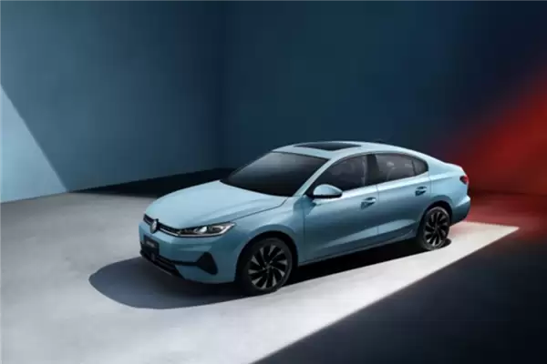 成品油迎新年首轮上调 加满一箱多花3.5元