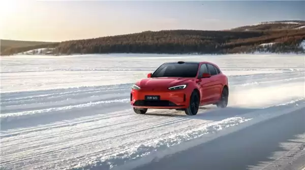 问界新 M5 Ultra 破解冬季出行痛点，至高享 37000 元限时礼遇