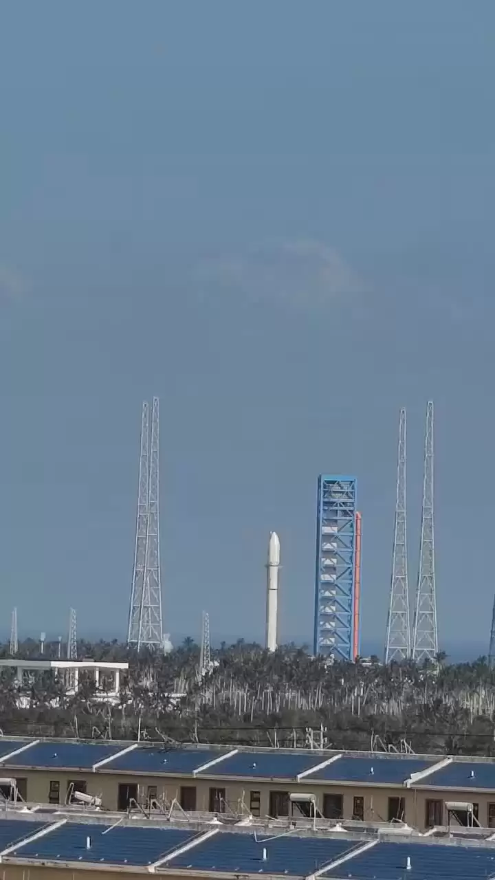 长征十二号首飞成功送十九星入轨