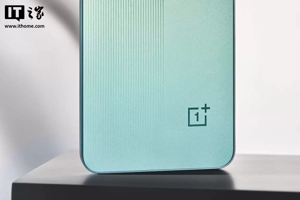 消息称一加 Ace 5 等手机安装 ColorOS 16.0.3.5xx 后开启防回滚,回退必变砖