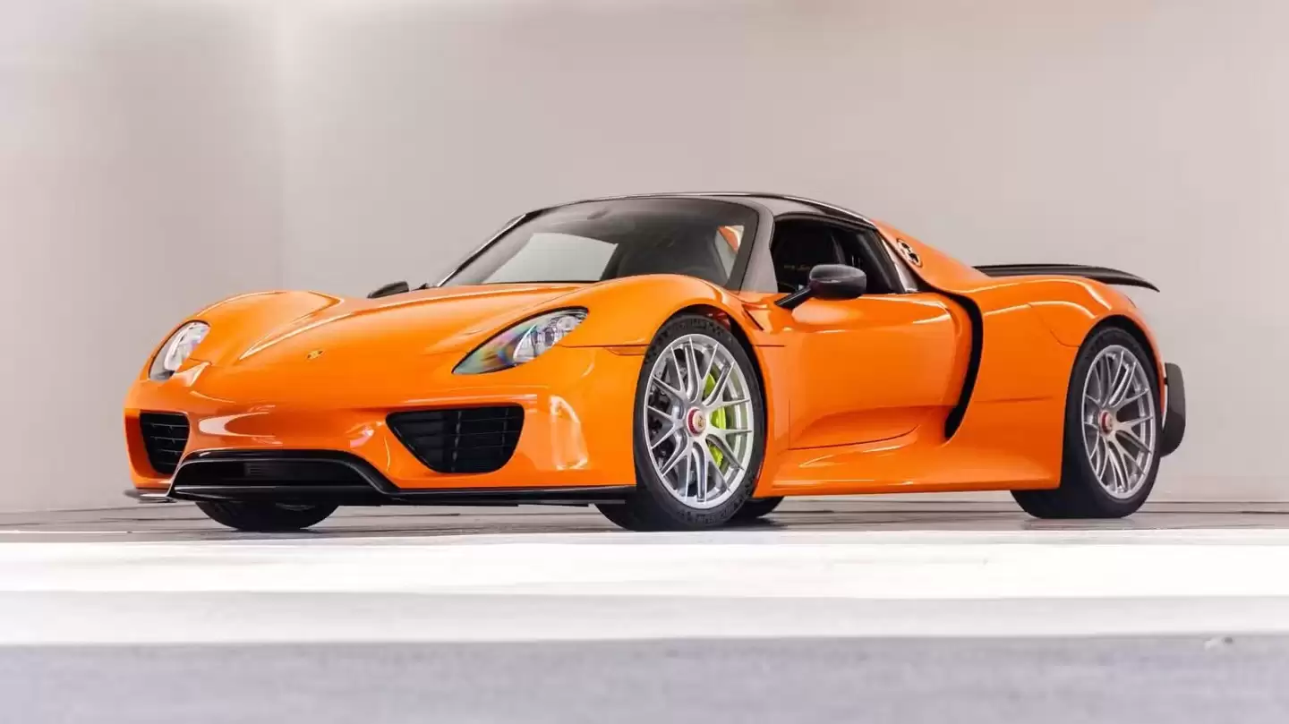 605 万美元！史上最贵保时捷 918 Spyder 诞生，全球唯一定制纯橙色