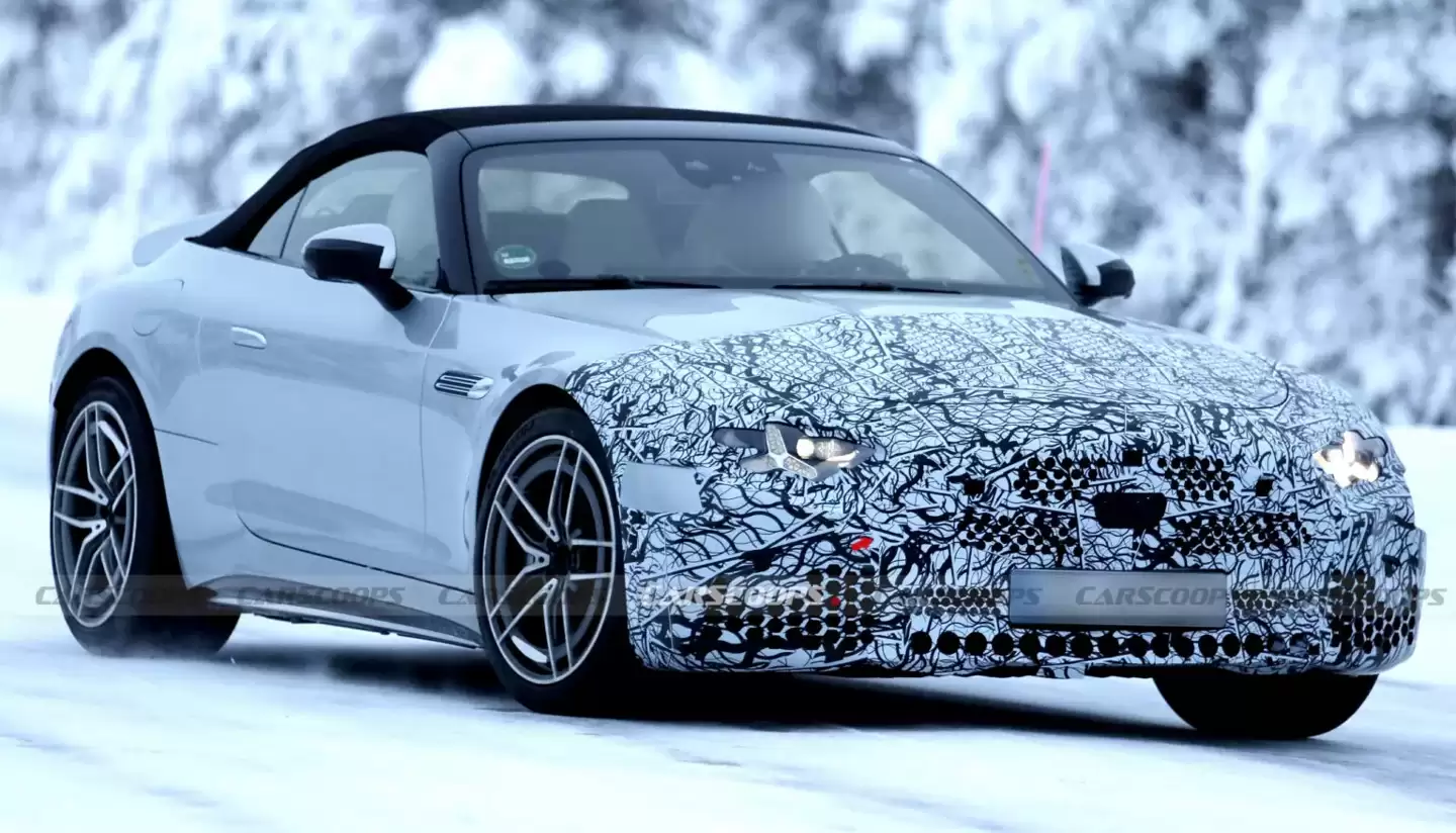 奔驰 AMG SL 改款路测图曝光,换装三叉星大灯与巨型格栅