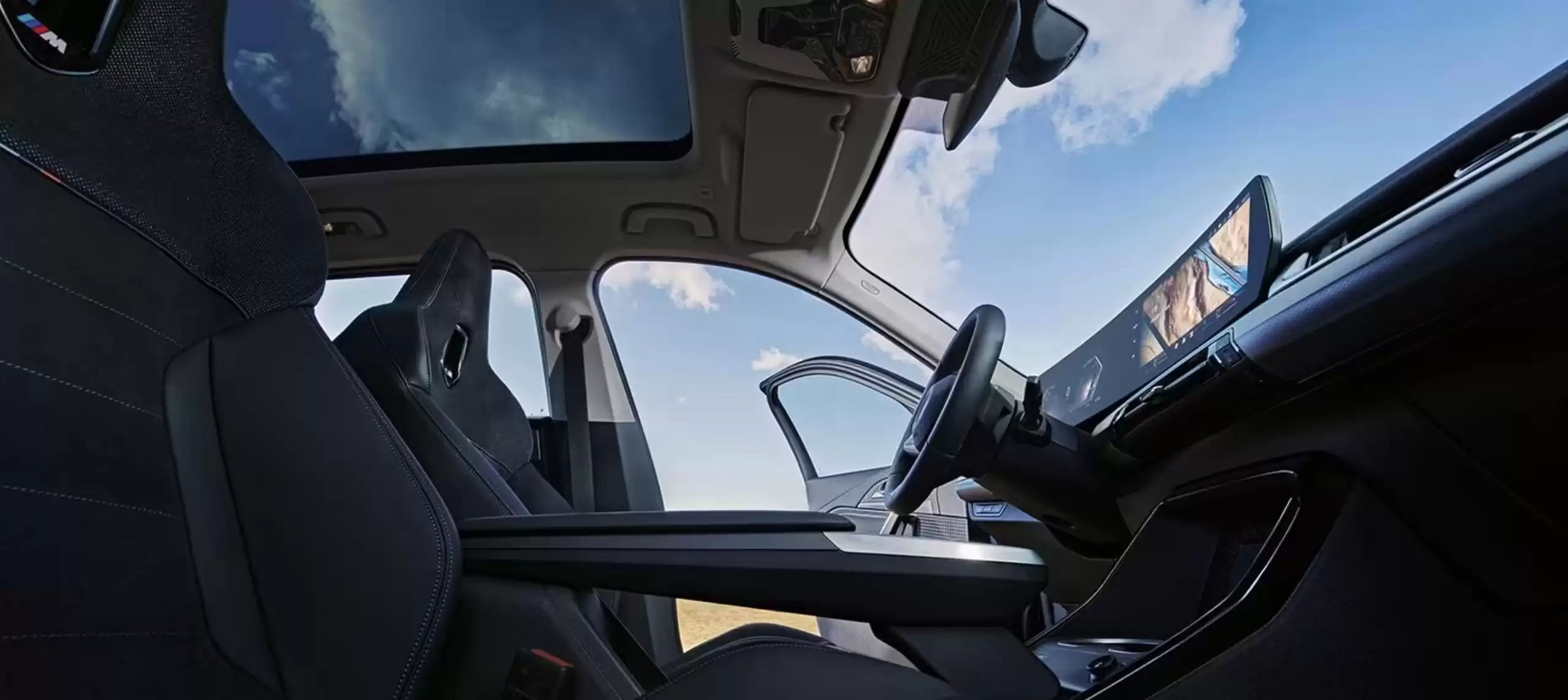 2024款宝马iX1纯电紧凑型SUV上市：升级5G网络，起售22.8万元