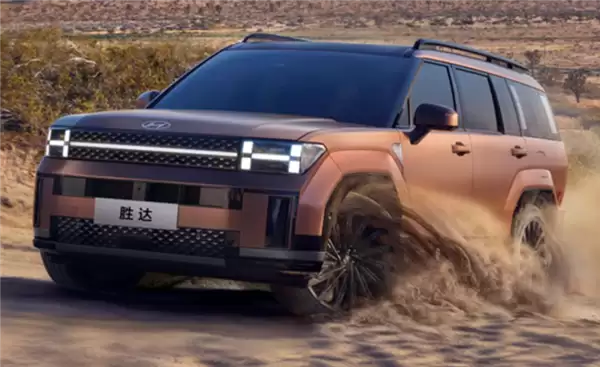 综合续航有望超900公里！新款现代胜达谍照曝光：新增2.5T增程动力