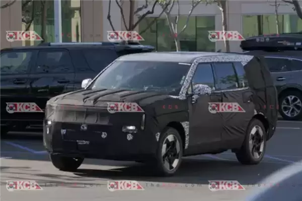 综合续航有望超900公里！新款现代胜达谍照曝光：新增2.5T增程动力