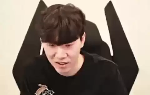 TheShy直播回应复出传闻:先等吧,JackeyLove将回归