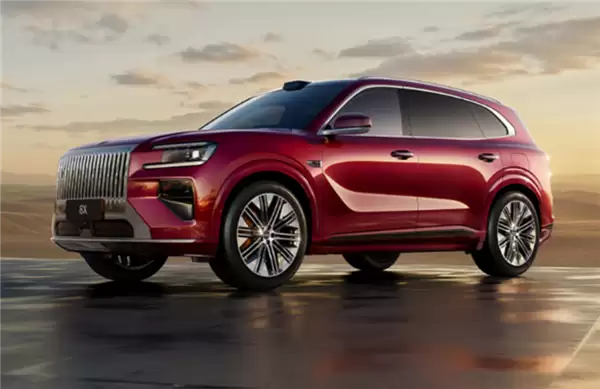 顶配售价近50万元！极氪8X内饰曝光：采用一体式连屏