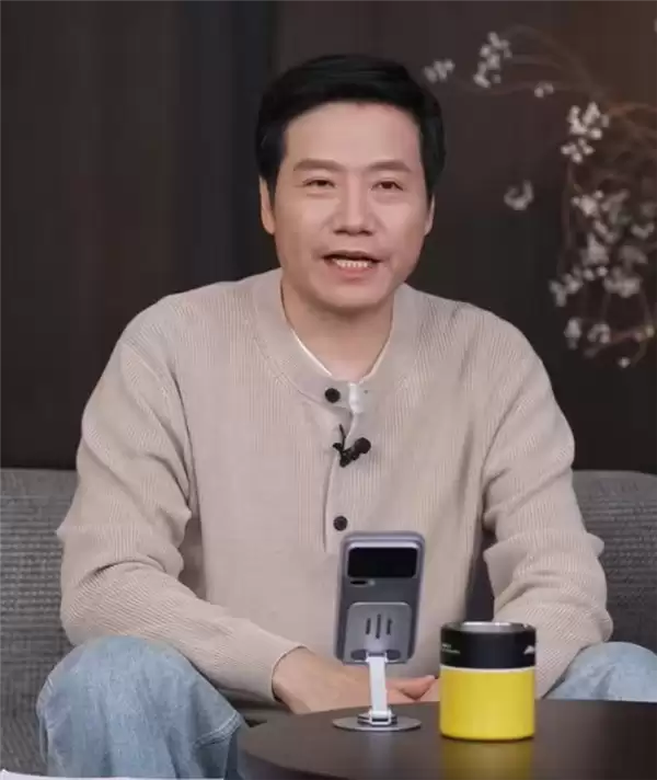 邓承浩回应要向雷军学直播:好东西要学习 深蓝的缺点是