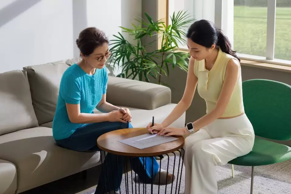 轻便易携带的讯飞AI录音笔Pokee,如何让多场景翻译录音一体化?