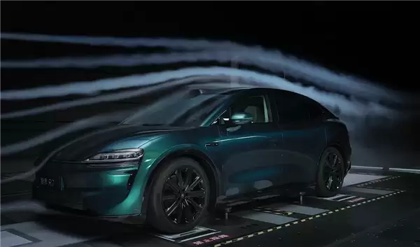 智界R7 Ultra创全球SUV最低风阻纪录